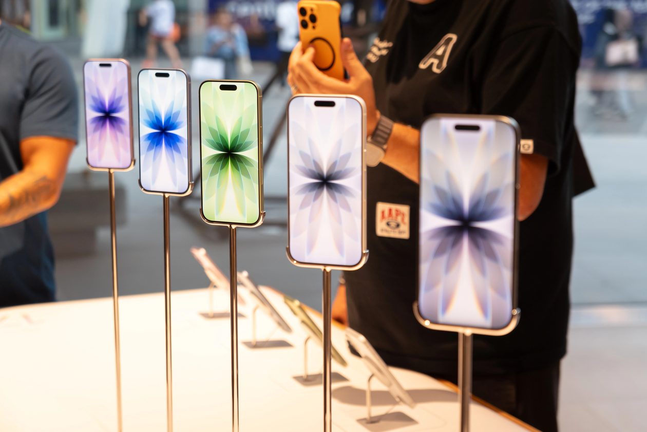 Apple ficou com 7% do mercado de smartphones no Brasil em 2025