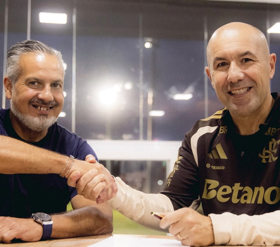 Flamengo acerta com Leonardo Jardim, que chega ao Rio para assumir o time