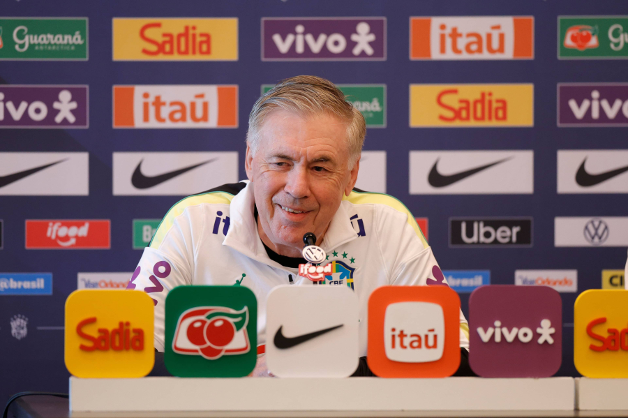 Ancelotti aposta em ofensividade e arma Brasil com quatro atacantes para duelo contra a França