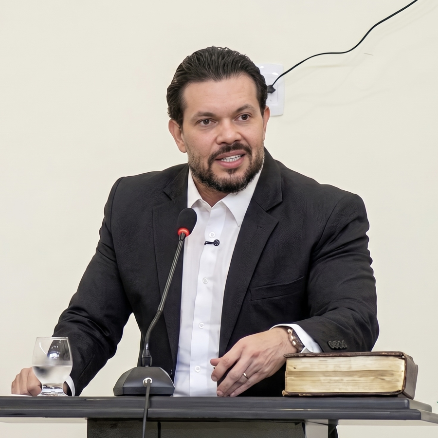 Deputado Acácio Favacho apresenta balanço de ações e confirma novos projetos para Santana