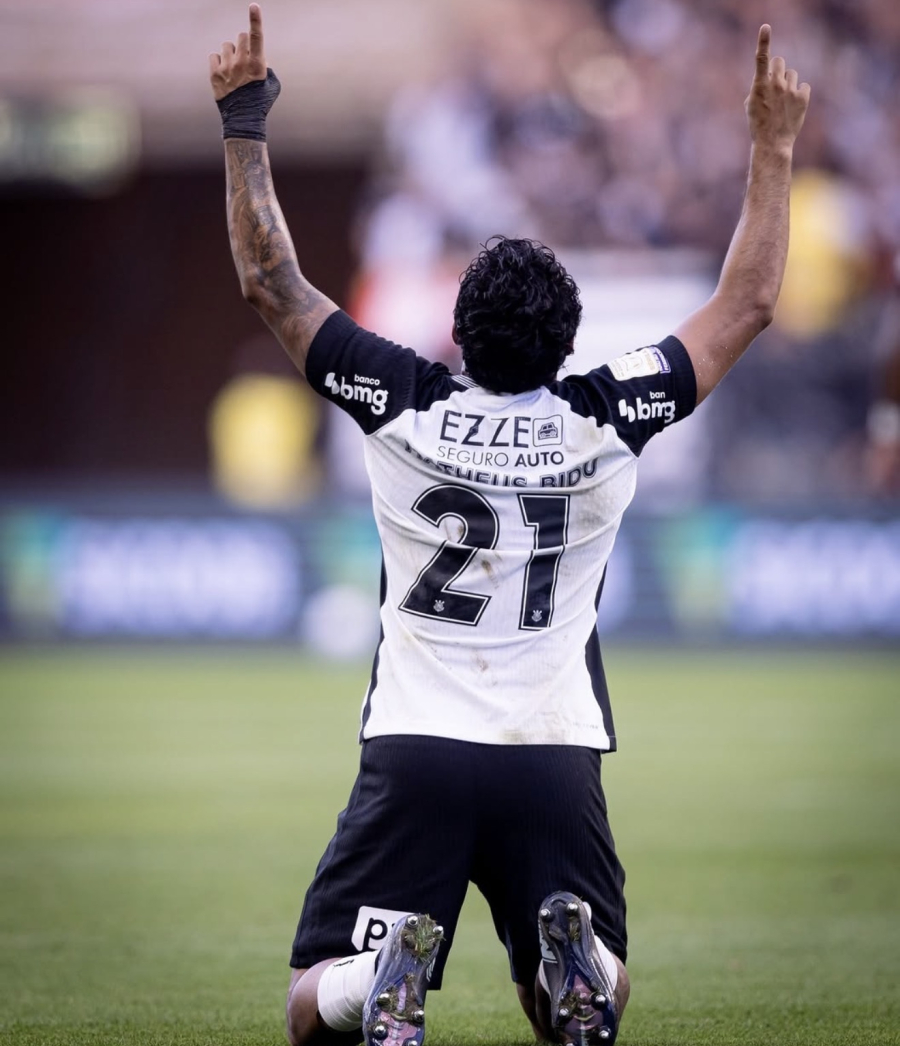 Corinthians supera adversidades, vence o Vasco e deixa o Z-4 do Brasileirão