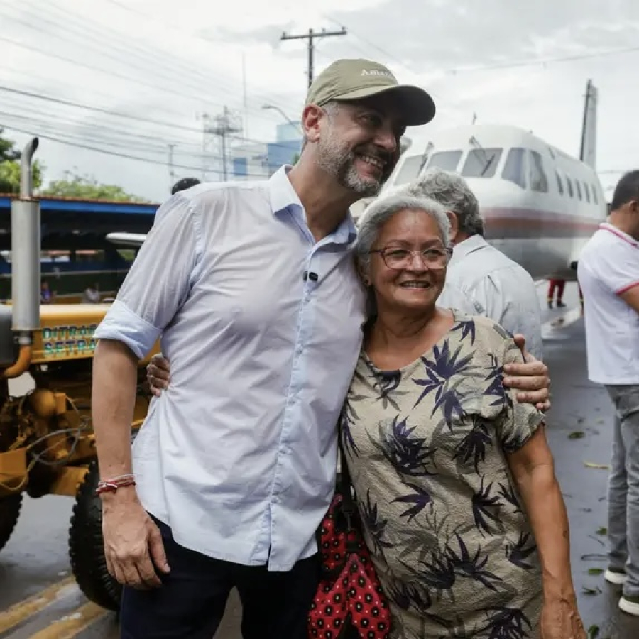 Governador destaca resgate histórico durante traslado do avião Bandeirante em Macapá