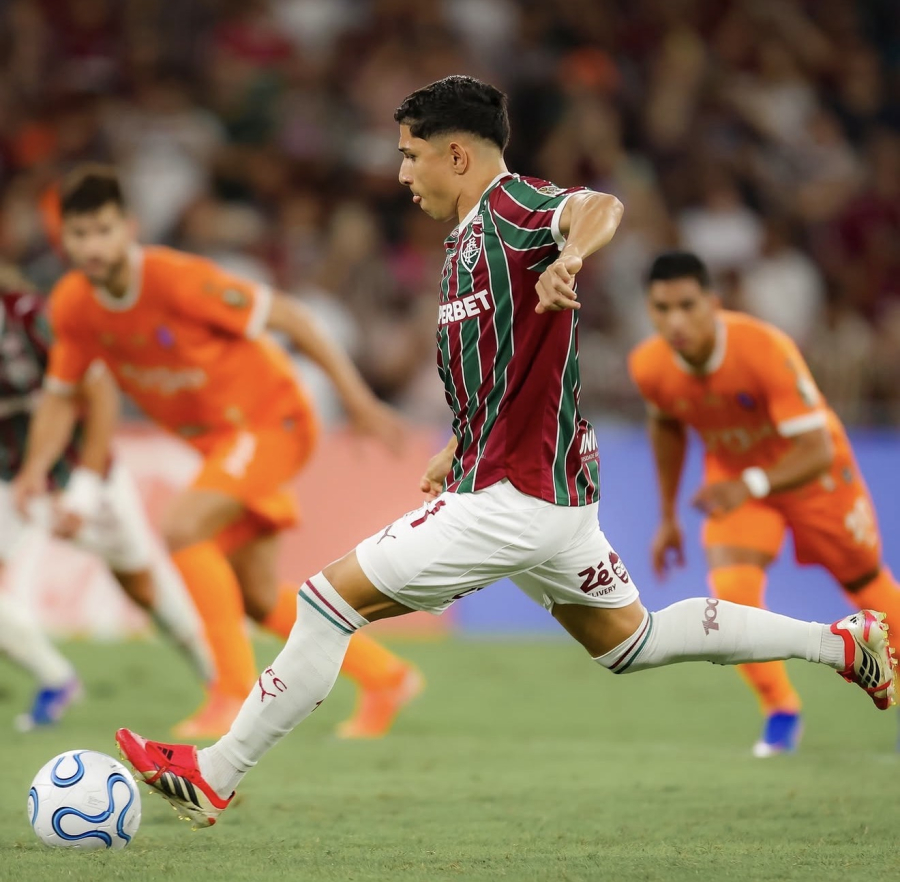 Fluminense vence no Maracanã e garante vaga dramática nas oitavas da Libertadores