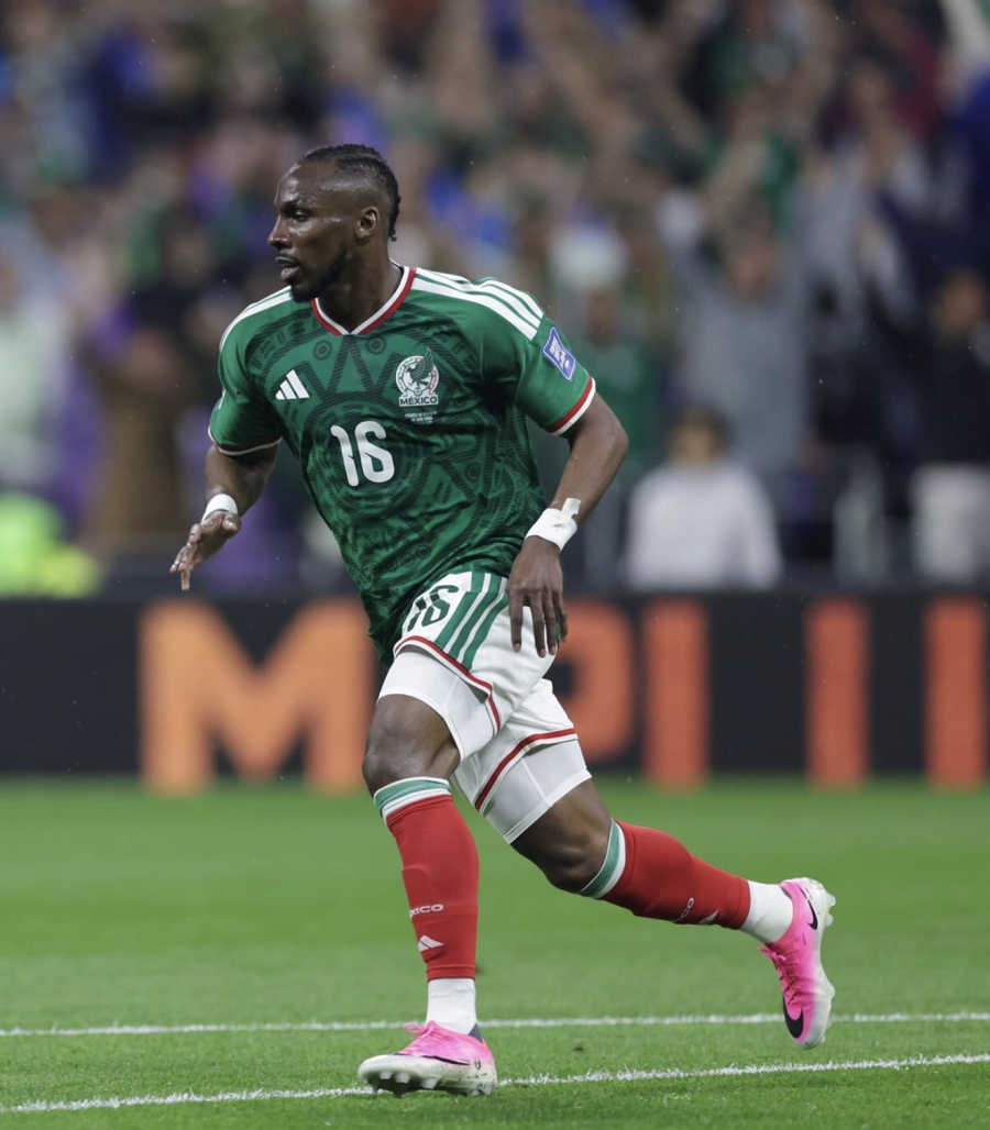 México domina Equador e avança às oitavas da Copa do Mundo
