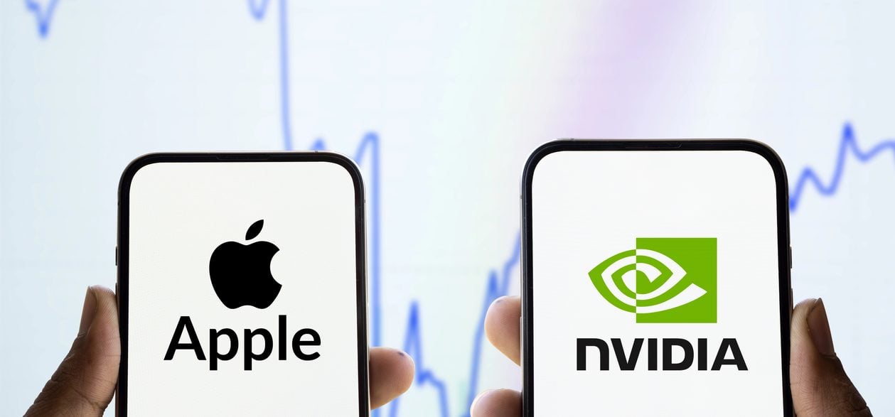 Apple agora vale US$4,9 trilhões; empresa ultrapassou a NVIDIA brevemente em valor de mercado