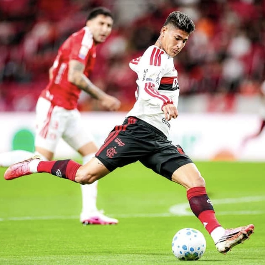 Internacional e Flamengo empatam no Beira-Rio e deixam campo com sabor de frustração